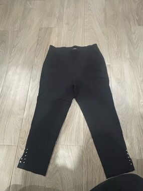 Black Cropped pants with Studded Hem